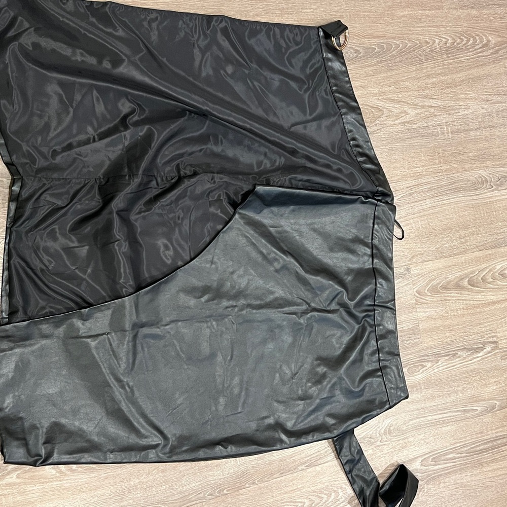 Vegan leather Black Midi Skirt with Belt with Tags - Picture 5 of 5